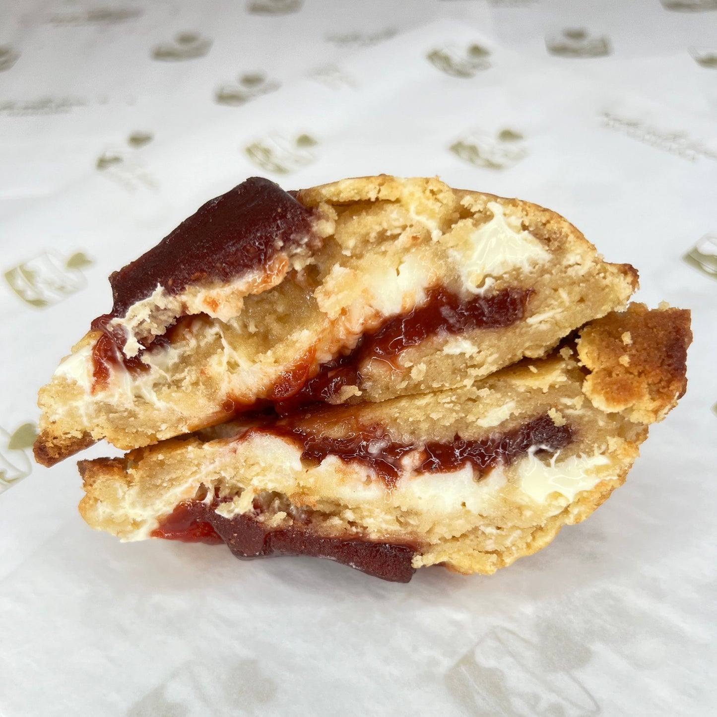Guayaba and cheese chocolate chip cookie